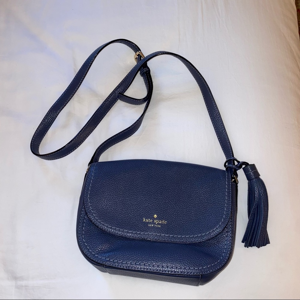 Navy blue crossbody Kate Spade bag!
